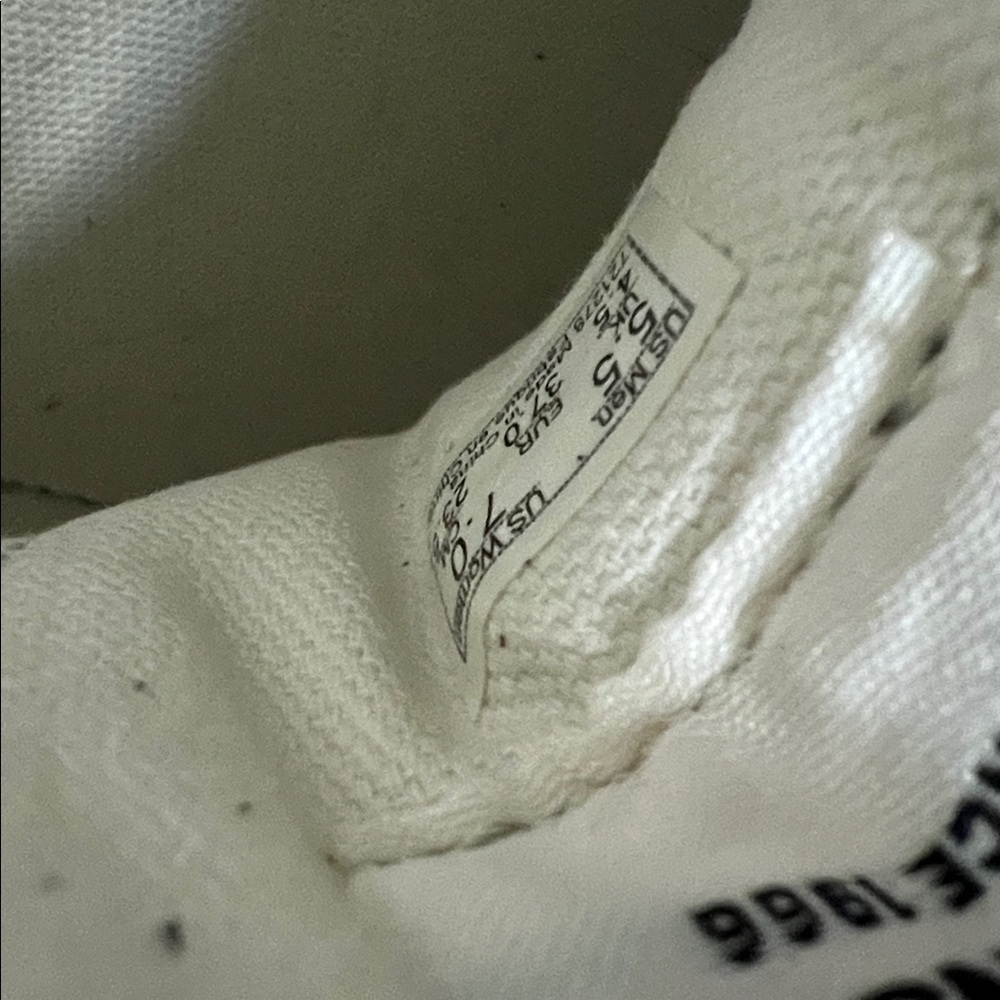 Vans Off The Wall Women’s Sneakers - Picture 6 of 6
